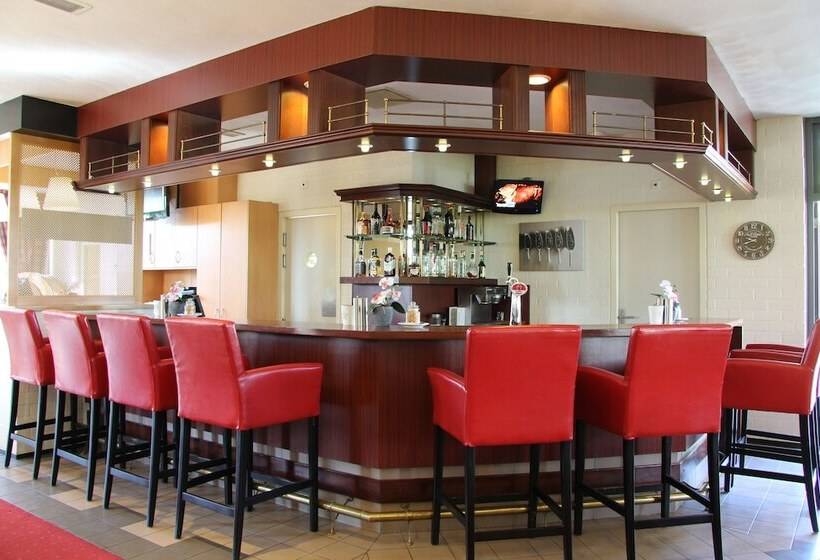 Bastion Hotel Leiden Voorschoten