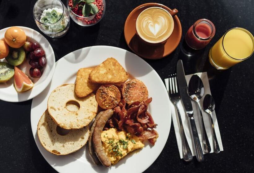 호텔 Crowne Plaza Auckland, An Ihg