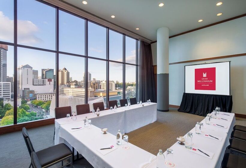 酒店 Grand Millennium Auckland