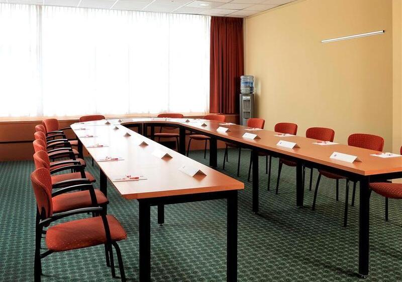 هتل Ibis Utrecht