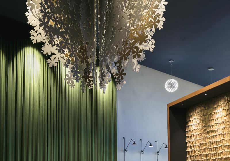 هتل Naumi  Auckland Airport