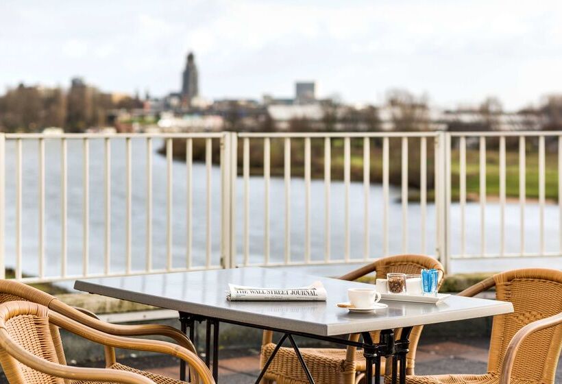 هتل NH Arnhem Rijn