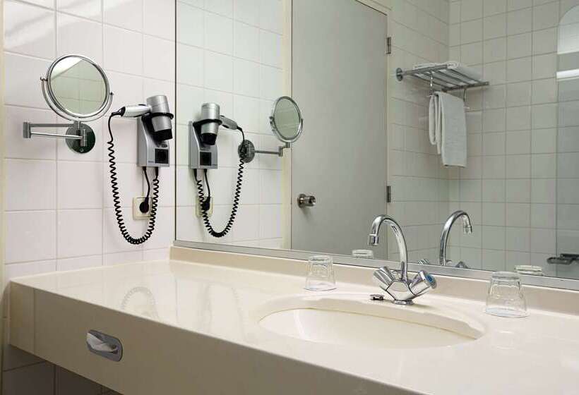 ホテル NH Capelle Rotterdam