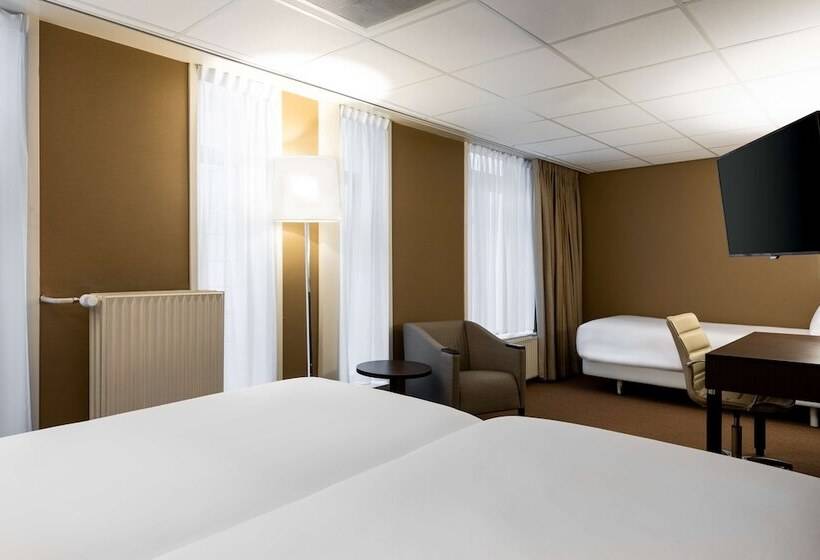 בית מלון כפרי NH Centre Utrecht