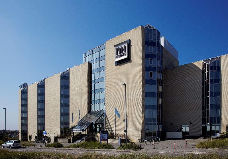 هتل NH Zandvoort