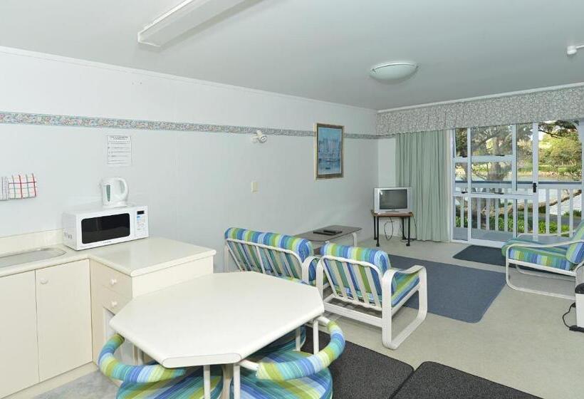 Acacia Lodge Motel