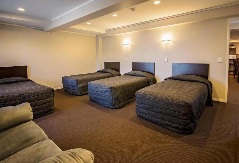 בית מלון כפרי Aspree Motor Inn