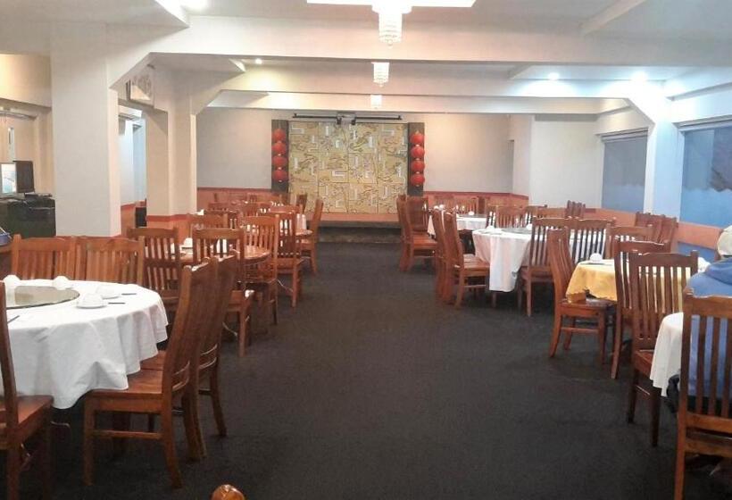 בית מלון כפרי Aspree Motor Inn