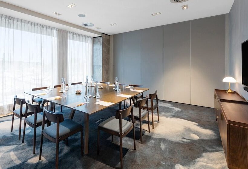 호텔 Crowne Plaza Christchurch, An Ihg