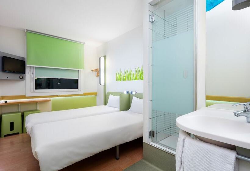 ホテル Ibis Budget Warszawa Reduta