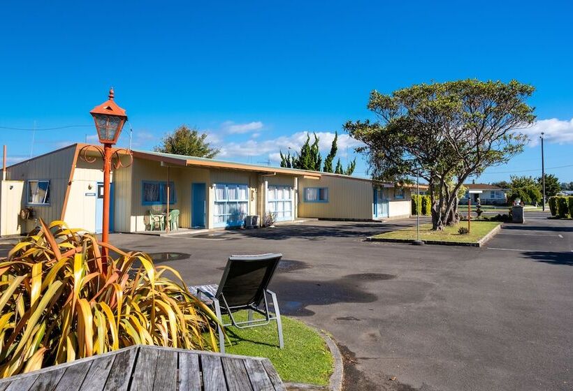 Spanish Lady Motel
