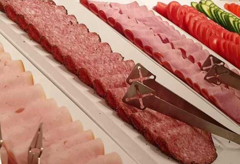 Ariston Hotell
