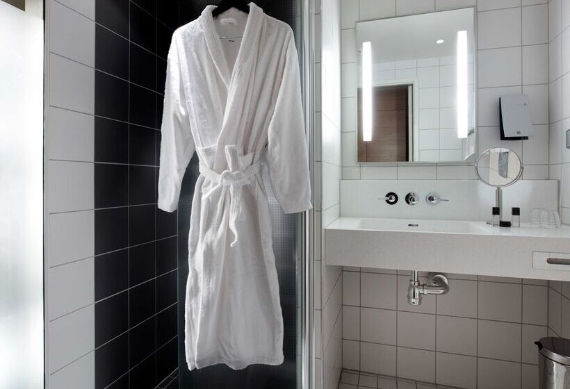 هتل Gothia Towers & Upper House