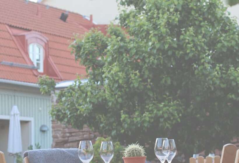 هتل L Borgholm
