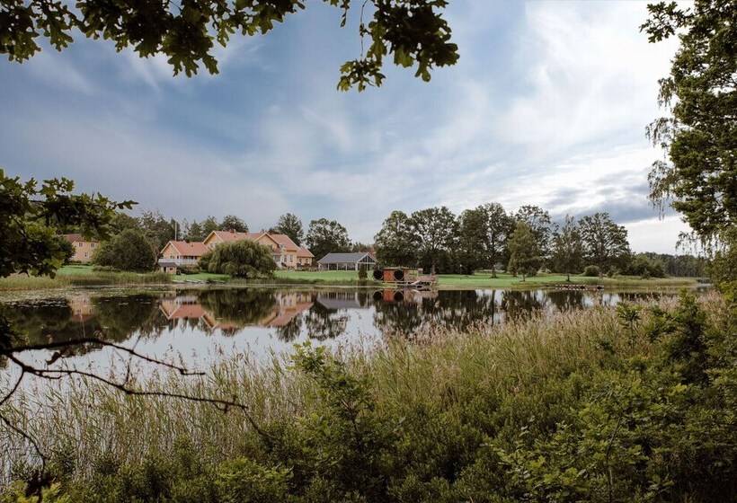 هتل Toftaholm Herrgård
