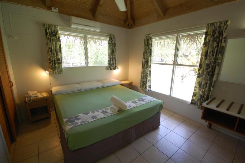 Lagoon Breeze Villas