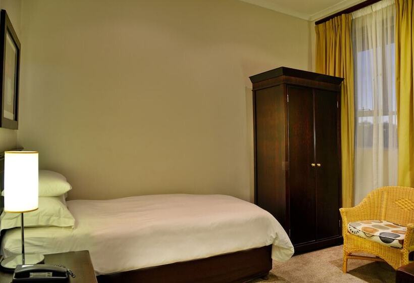 Cumberland Hotel Worcester