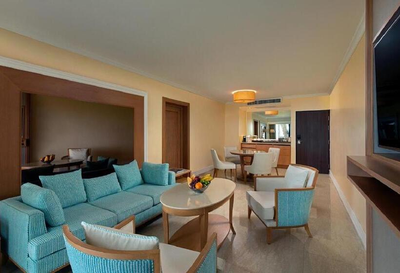هتل Dusit Thani Laguna Phuket