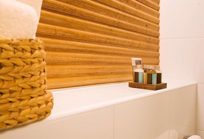 בית מלון כפרי Klaus K