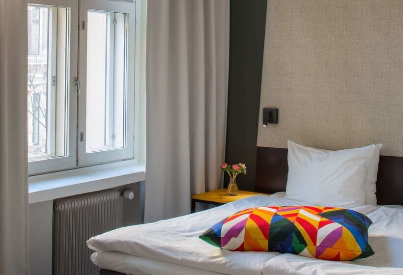 בית מלון כפרי Klaus K