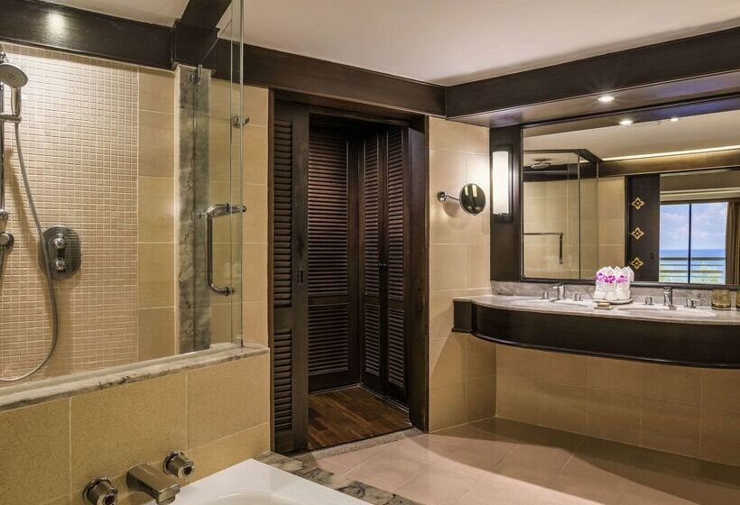 هتل Pullman Phuket Karon Beach Resort