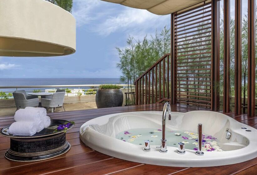 هتل Pullman Phuket Karon Beach Resort