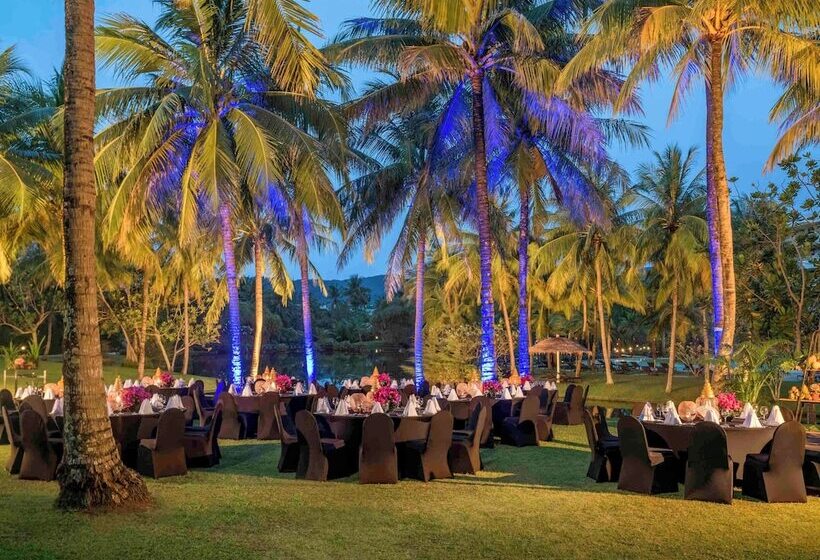 هتل Pullman Phuket Karon Beach Resort
