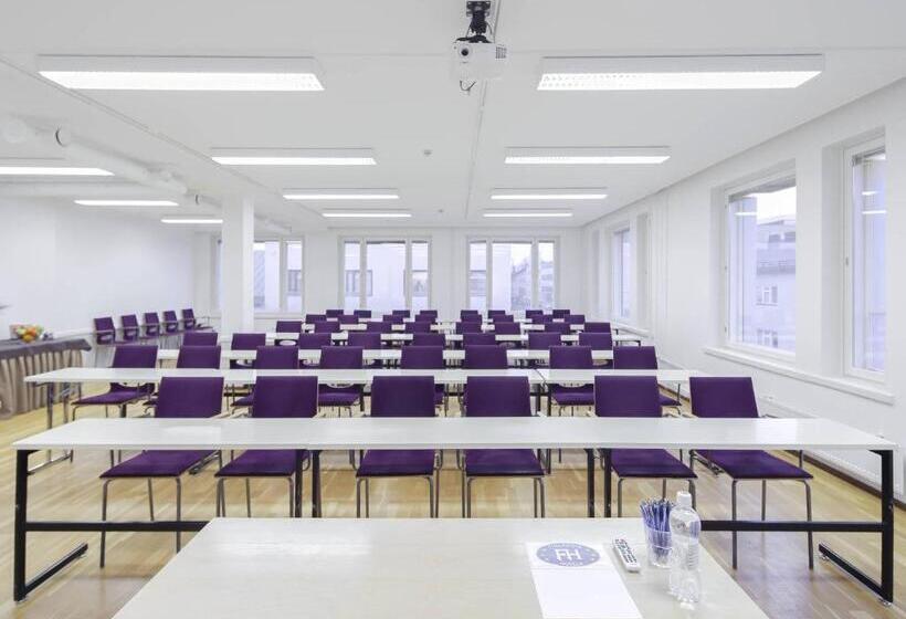 호텔 Seurahuone Riihimäki