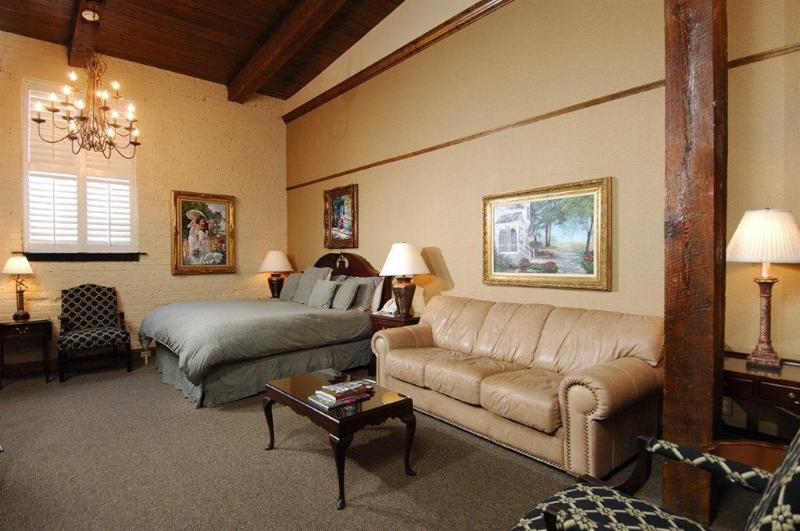 هتل The Ansonborough