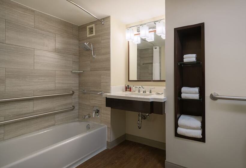 בית מלון כפרי Atlanta Marriott Perimeter Center