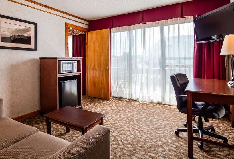 فندق Best Western Adirondack Inn