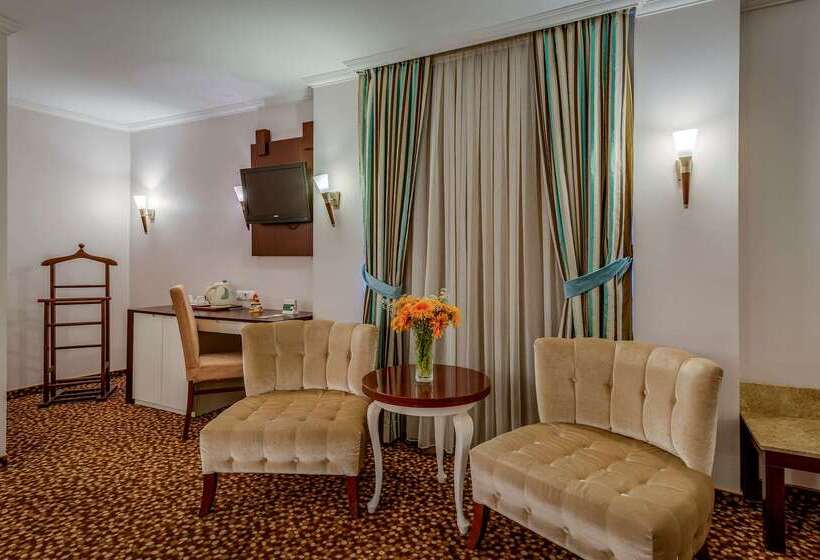 هتل Best Western Plus Khan