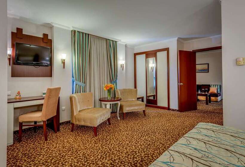 هتل Best Western Plus Khan