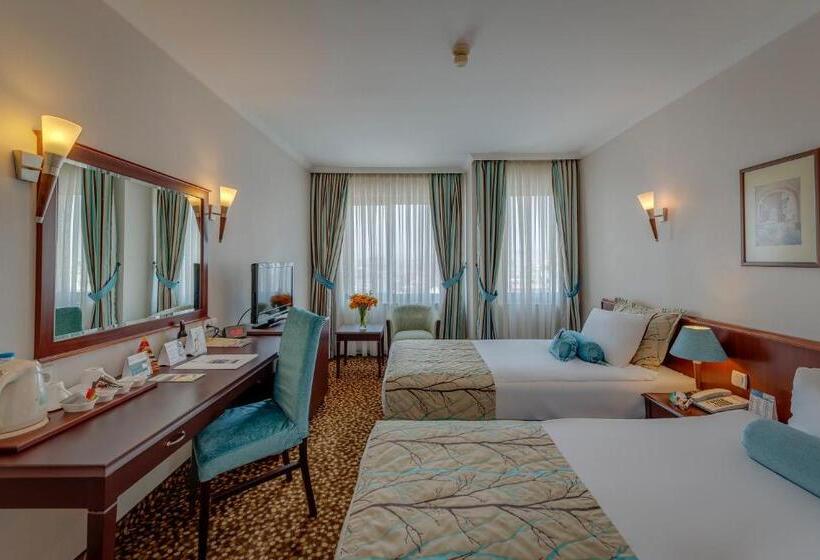 هتل Best Western Plus Khan