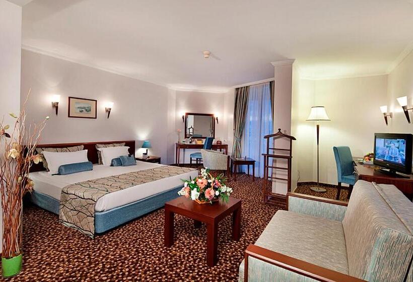 هتل Best Western Plus Khan
