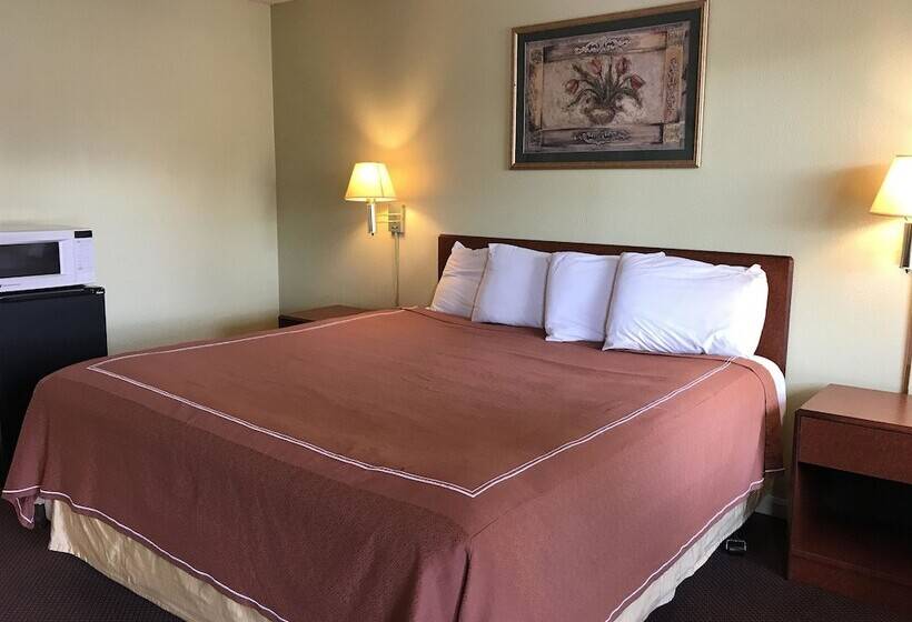 Отель Fairbridge Inn Express Barrington