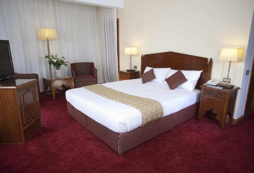 Golden Tulip Hotel Flamenco Cairo