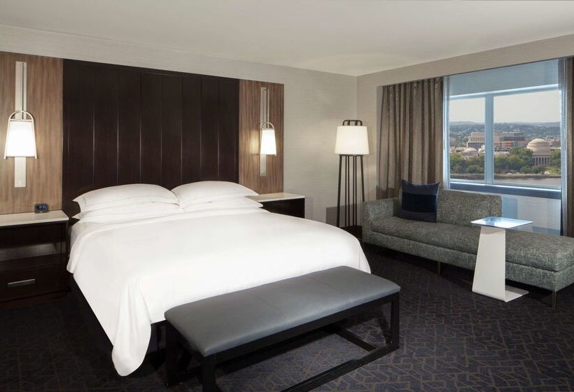 هتل Hilton Boston Back Bay
