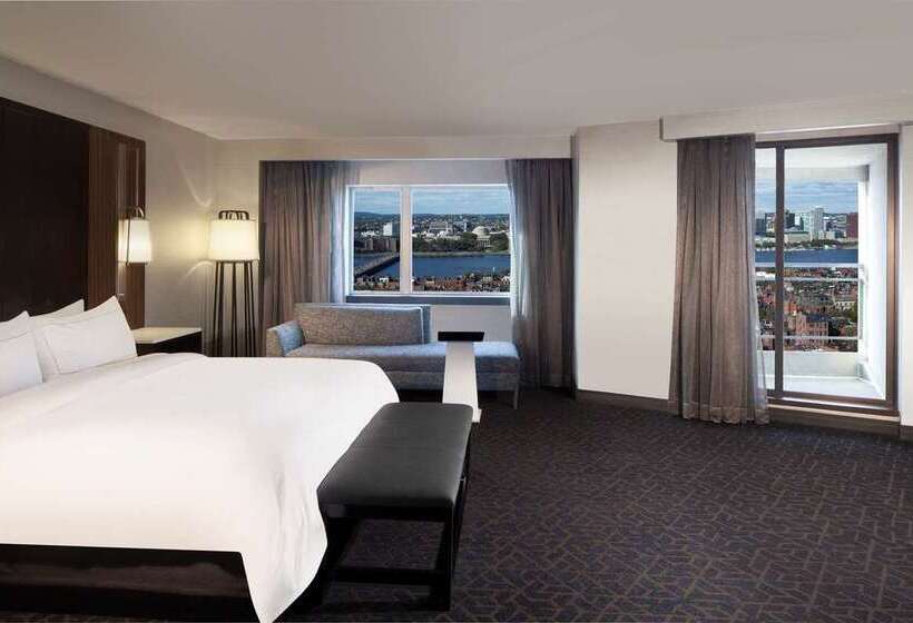 هتل Hilton Boston Back Bay