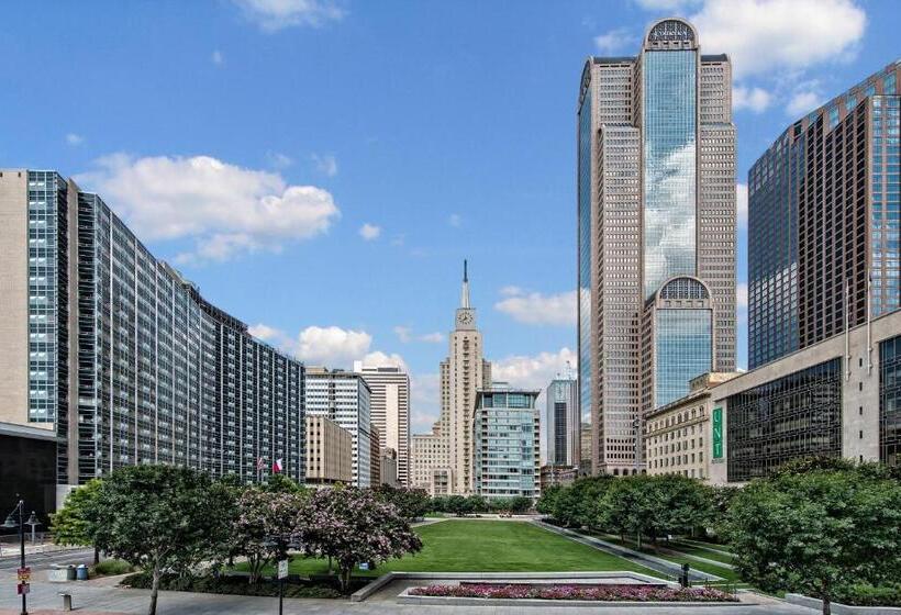 هتل Indigo Dallas Downtown, An Ihg