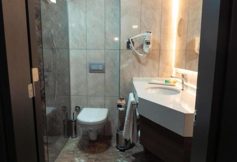 هتل Kirci Thermal & Spa
