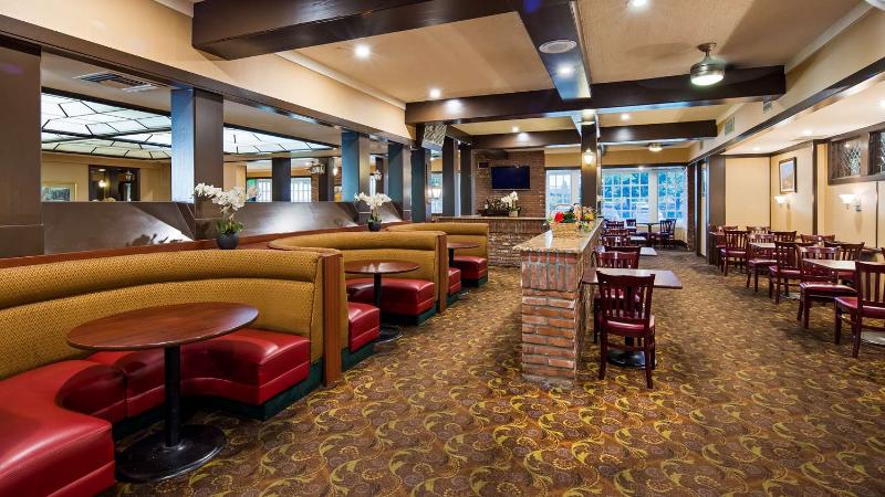 Surestay Plus Hotel By Best Western Reno Airport