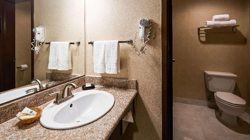 Surestay Plus Hotel By Best Western Reno Airport