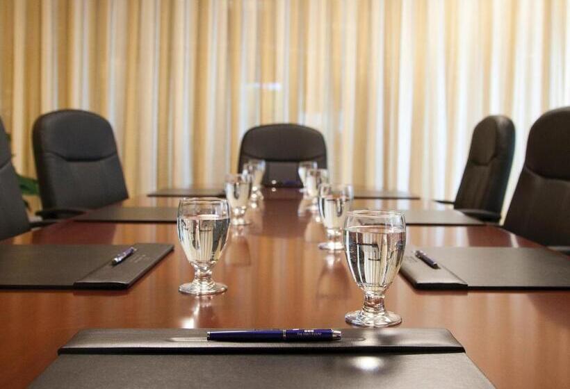 هتل The Abbey Resort