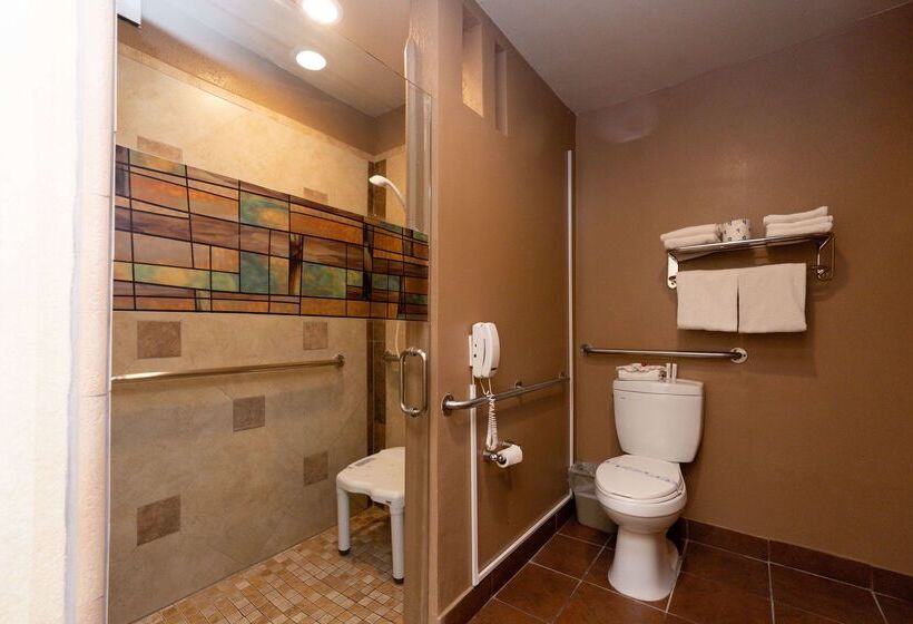 Мотель Super 8 By Wyndham Anaheim/disneyland Drive