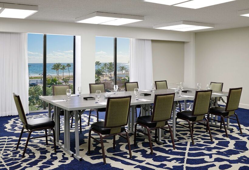 استراحتگاه Bahia Mar Ft. Lauderdale Beach  A Doubletree By Hilton