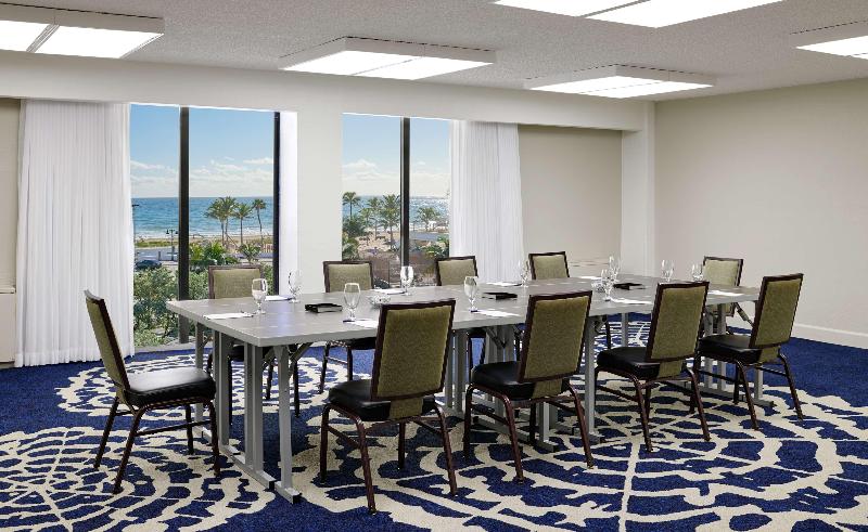 استراحتگاه Bahia Mar Ft. Lauderdale Beach  A Doubletree By Hilton