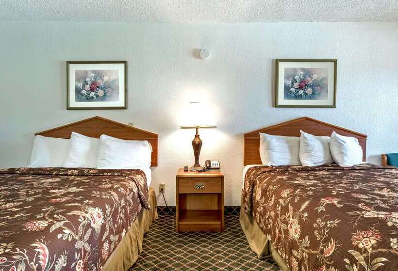 בית מלון כפרי Americas Best Value Inn Paris