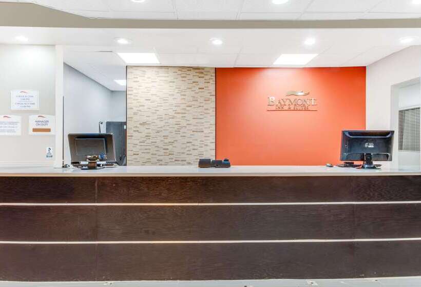 هتل Baymont By Wyndham Midland Airport