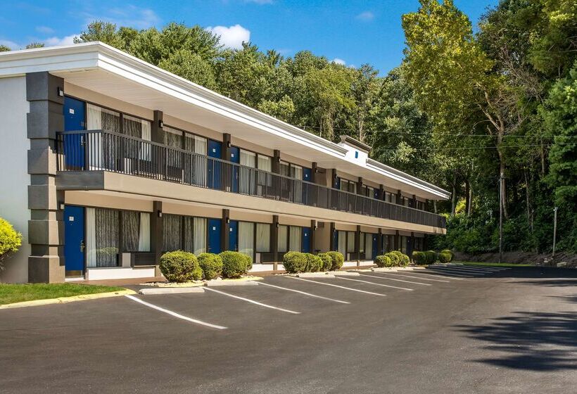 בית מלון כפרי Best Western Asheville Blue Ridge Parkway